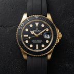 Luxury Black & Gold Men’s Analog Watch